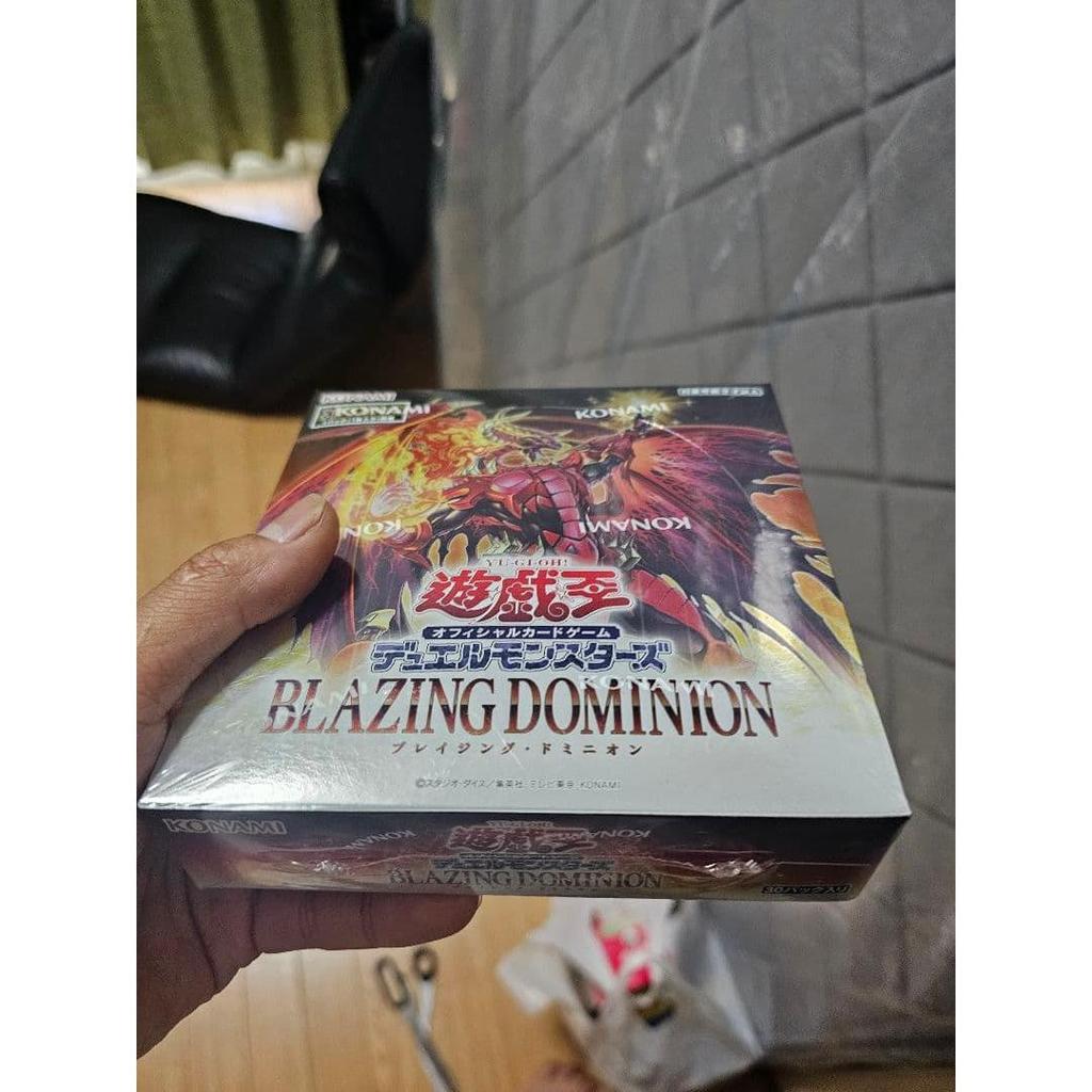 Б/у Yu-Gi-Oh! OCG Бустерный набор BLAZING DOMINION