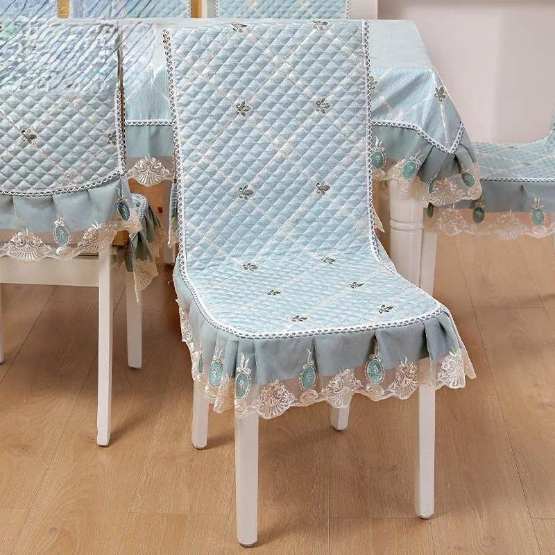 Чехол на обеденный стул с жаккардовым узором, противоскользящий изысканный край, кружевная подушка для сиденья, декоративная встроенная подушка для домашнего использования, 4 сезона