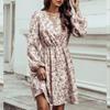 Повседневное короткое платье с эластичной талией и цветочным принтом, осеннее сексуальное платье трапециевидной формы с v-образным вырезом, модные платья с длинным рукавом с цветочным принтом 29773