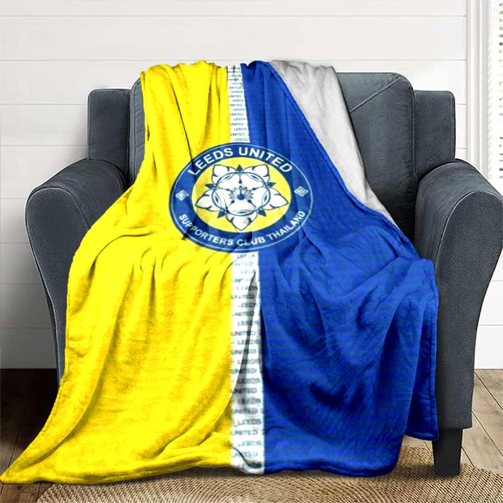 Leeds United Print Flannel Blanket High Quality Warm Comfortable Cover for All Seasons Perfect for Gifts Home Decor