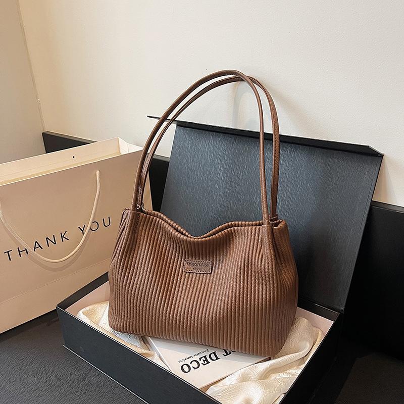 Ретро-сумка из искусственной кожи для женщин, универсальная простая дорожная сумка через плечо, женская плиссированная сумка-тоут, новая