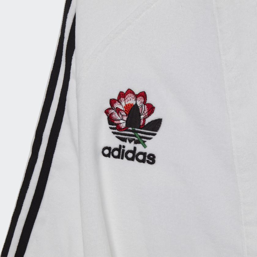 Palace X Adidas Originals Co-Branded Towel Robe With Striped Logo And Lotus Pattern Men Robe White H61826