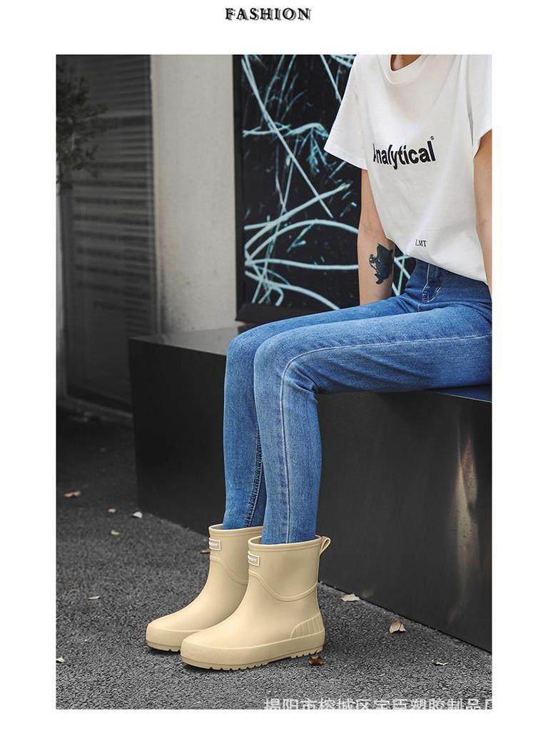 Women's Non-Slip Mid-Calf Japanese Rain Boots - Fashionable Waterproof Outerwear Shoes