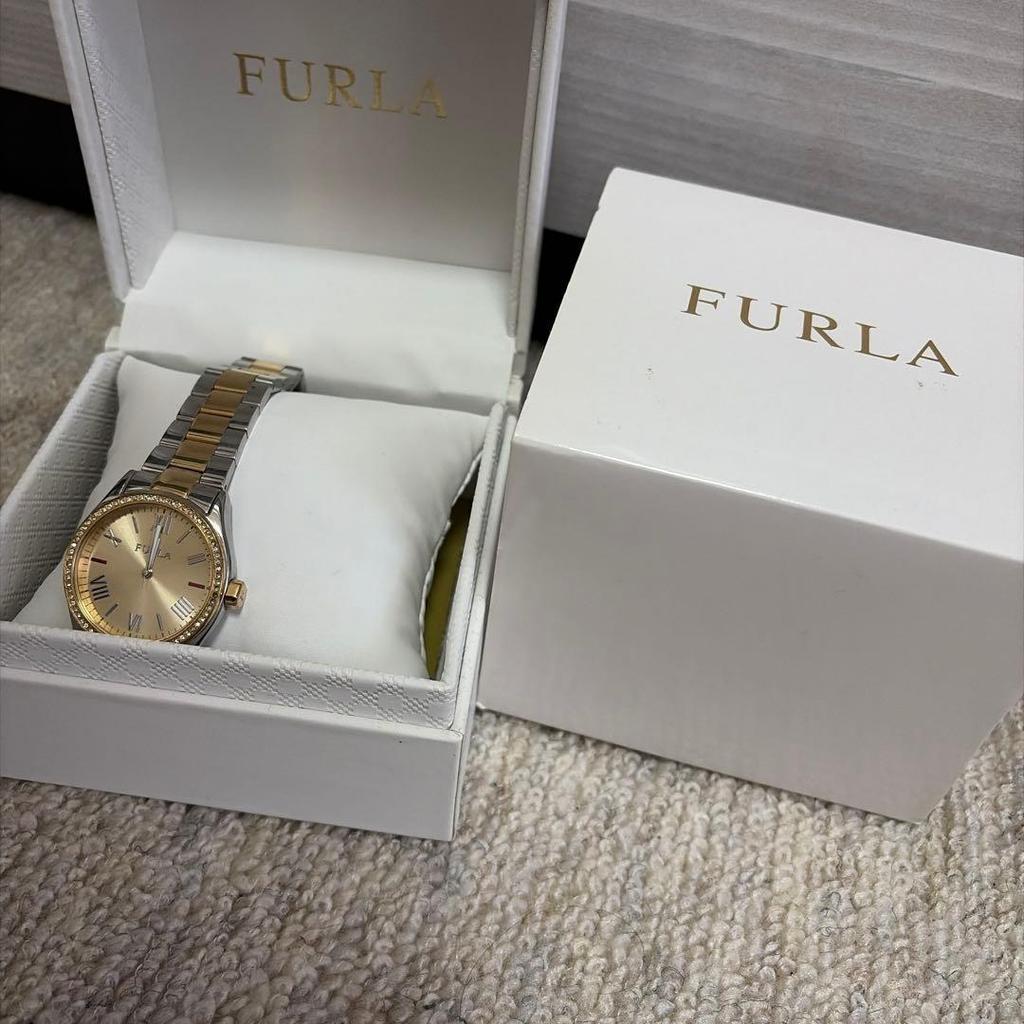 Б/у золотые часы-наручные часы FURLA Furla