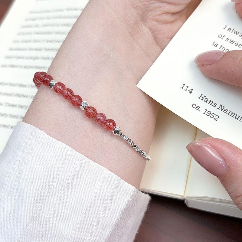 s925 Pure silver natural strawberry crystal Silver bracelet for women's ins summer sweet and niche design beaded jewelry