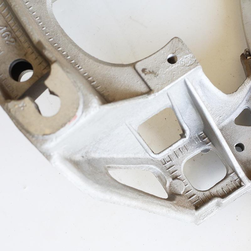 BMW 5 серии Передний подрамник Опора двигателя 31116782458, Настраиваемый