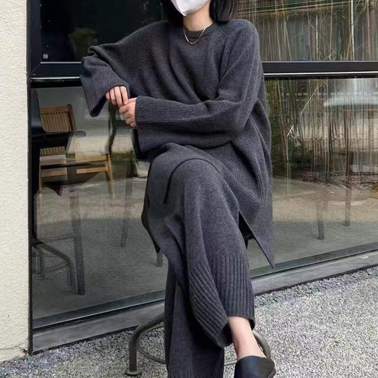 Женский комплект свитер с разрезом и брюки палаццо - Повседневный комплект-двойка в корейском стиле для осени/зимы