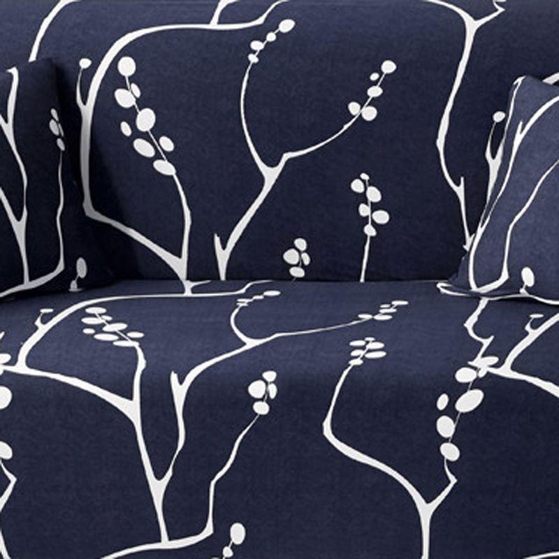 Роскошный мягкий чехол для дивана в многоцветном исполнении, с отличной посадкой и устойчивостью к сминанию