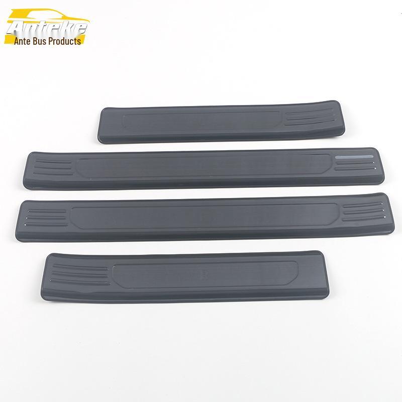 Suitable for Lynk & Co 09: Stainless Steel Welcome Pedal and Decorative Sill Strip Stickers - Exterior Accessories.