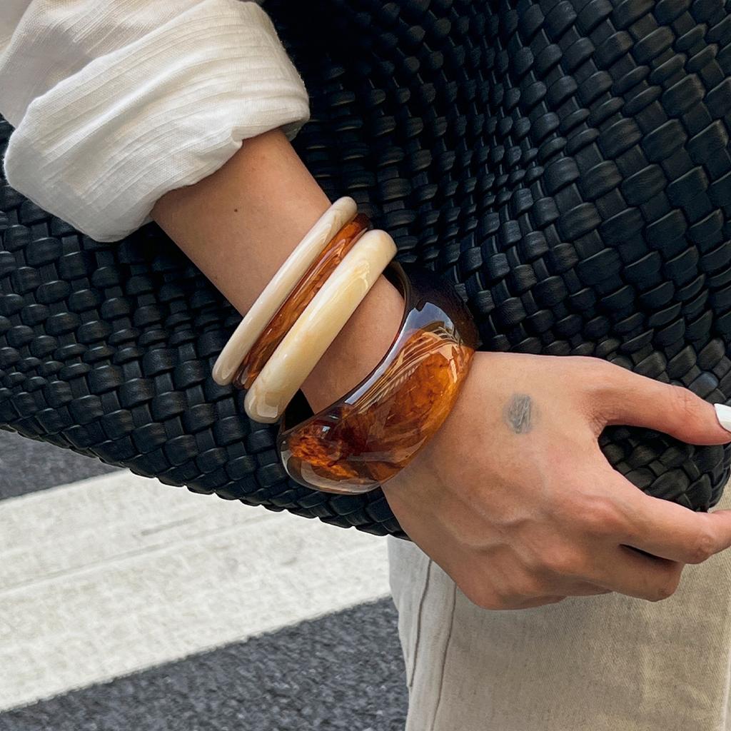 Ingemark 4 Styles Y2K Boho Thick Resin Acrylic Bangles for Women 2026 New Fashion Geometric Irregular Bracelet Aesthetic Jewelry