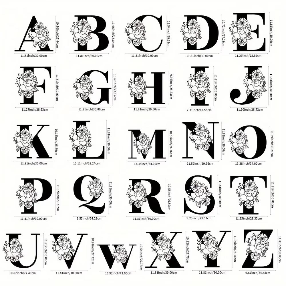 Потрясающая металлическая табличка с цветочными буквами-монограммами! Металлическое настенное искусство. Цветочный декор стен с заглавными буквами алфавита. Буквы для стен своими руками. Знак на заднем плане.