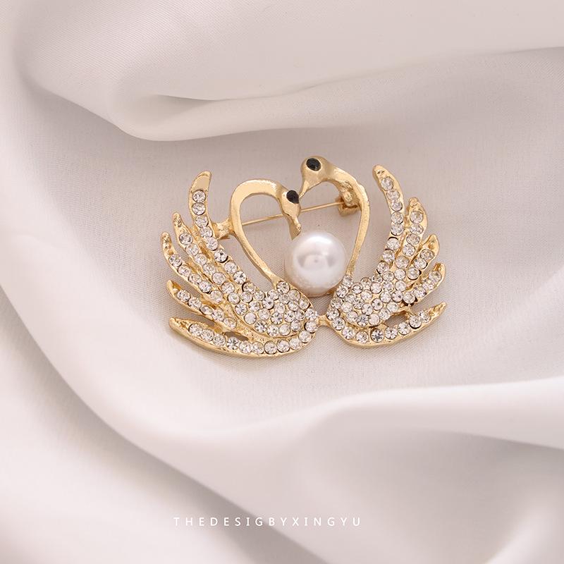 Элегантная брошь в виде золотого жемчужного колоса: Универсальный, Высококлассный Аксессуар для Женщин