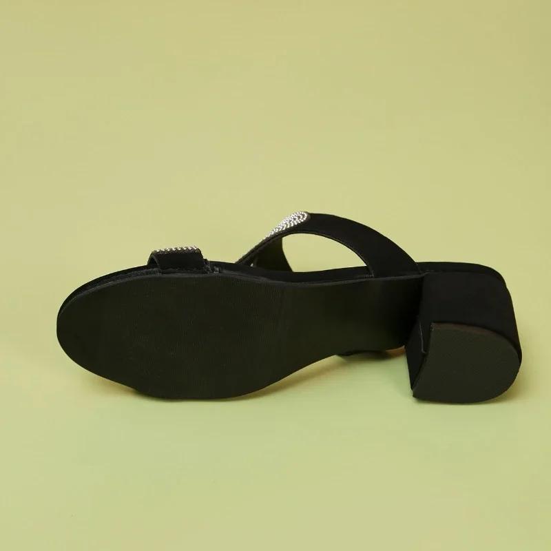 Новые летние женские тапочки, удобные тапочки на плоской подошве с квадратным каблуком, дизайнерские женские тапочки для пляжной вечеринки, Chinelos