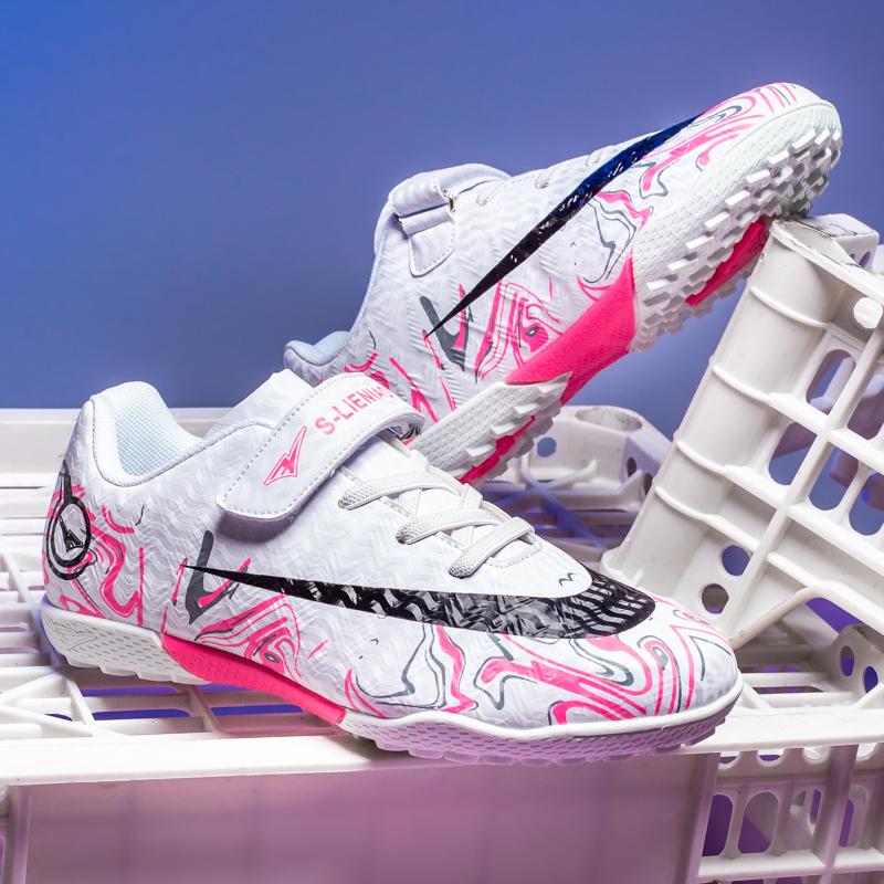 New Soccer Shoes Boys Girls Indoor Training Professional Football Boots TF Soccer Cleats Football Shoes Competition Kids Sneaker