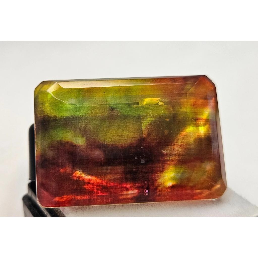 40+ Ct Natural Opal Like Organic Ethiopian Ammolite Emerald Cut Gemstone