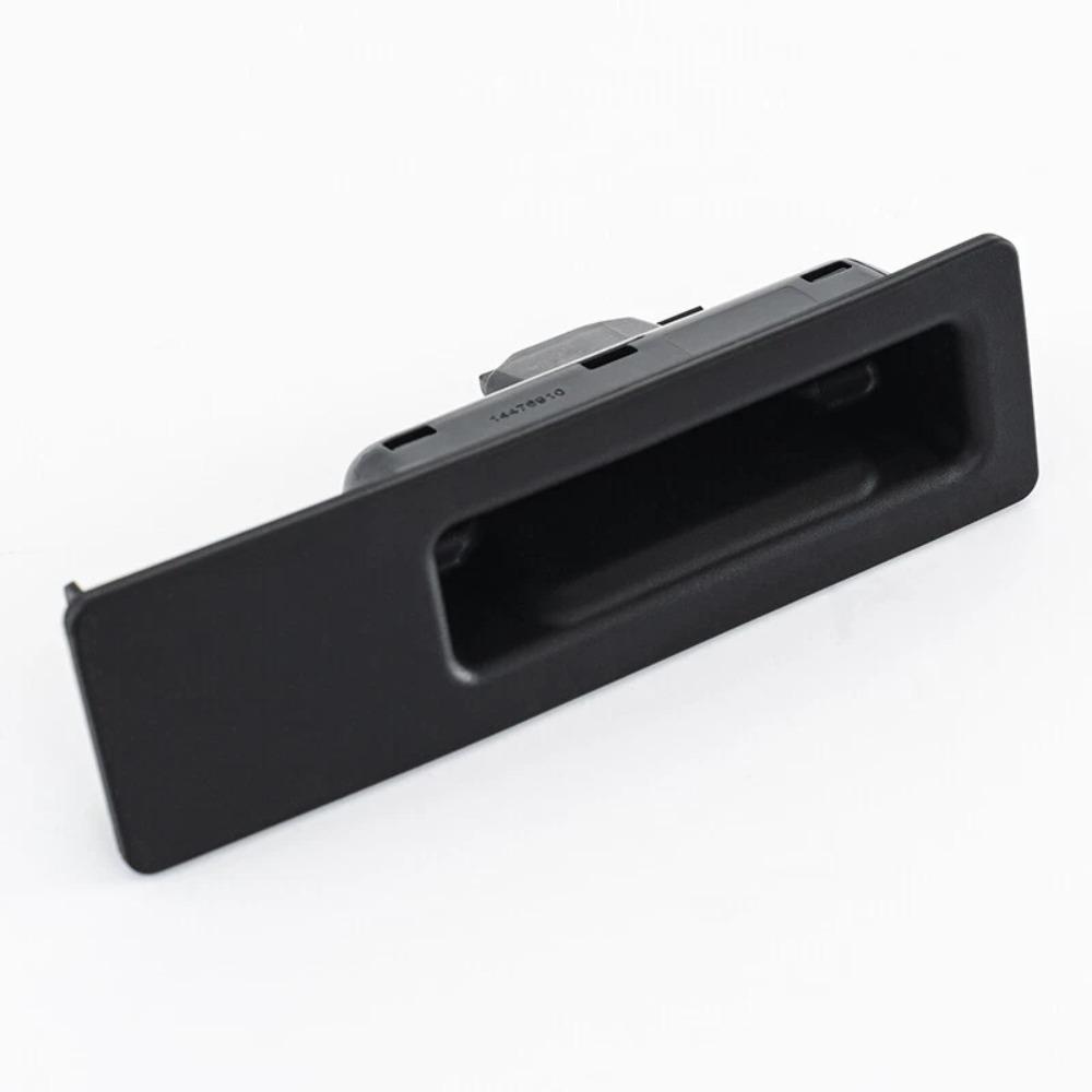 51247463161 Boot Lid Lock Release Push Button Handle Switch Tailgate Hatch Switch For BMW F22 F30 F32 F33 F10 F25 51247463162