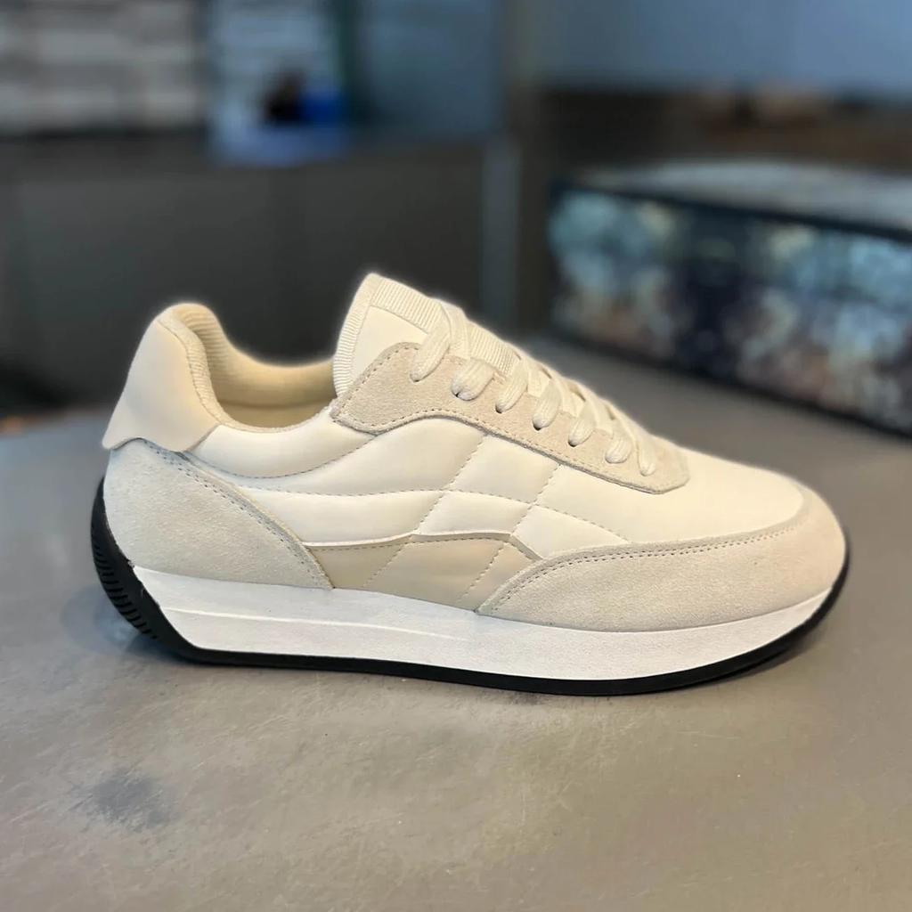 Men's Comfortable Sneakers Trainer Shoes 2025 Autumn Lace-up Running Shoes Men Soft Leather Sneakers Retro Male Athletic Shoes