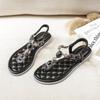 Модная обувь 2024 года для женщин, красивые сандалии, летние тапочки для девочек большого размера с бусинами, женские повседневные туфли на плоской подошве