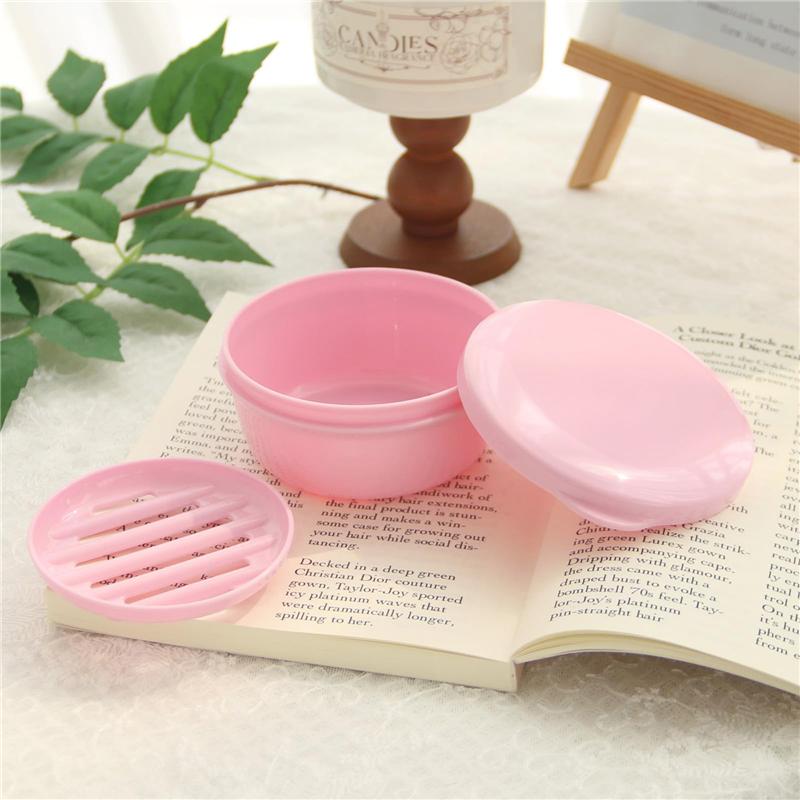 Portable Round Soap Dishes Plastic Soap Container With Lid Leak-Proof Drain Soap Box Holder For Home Traveling Outdoor Hiking Camping Gym