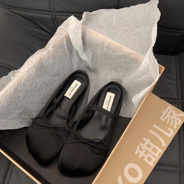 Розовые полушлепанцы с плоским бантом и закрытым носком, женская обувь для носки весной и летом 2024 года, балетки Мэри Джейн