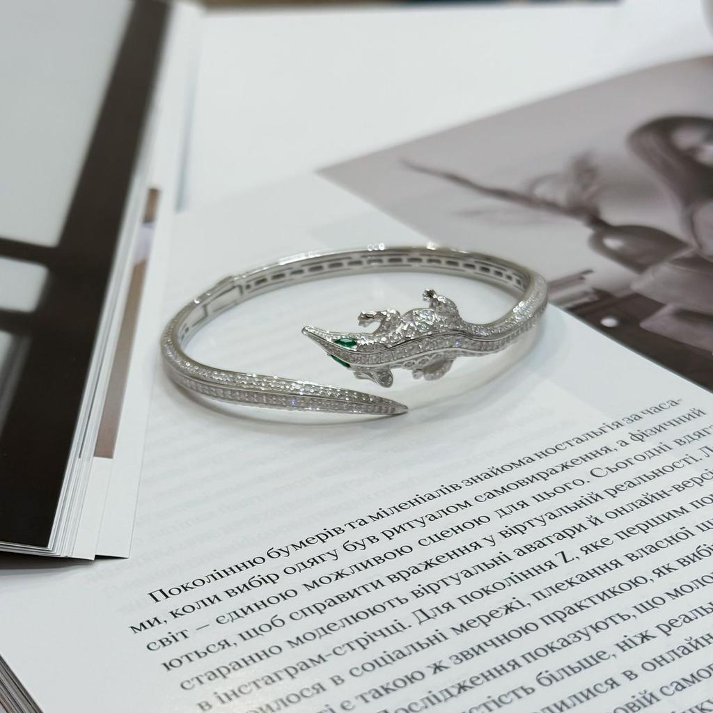 Серебряный браслет с фианитами, вес изделия 18,13 гр (2175636)