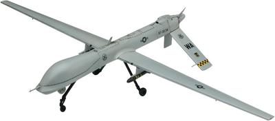 PLATZ Беспилотный ударный самолет Пластиковая модель 1/72 MQ-1A