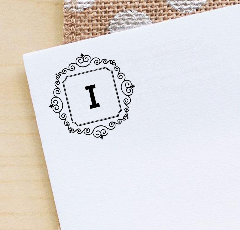 Printtoo Square Swirl Border I Alphabet Monogram Initial R-40 Self Inking Rubber Stamp Office