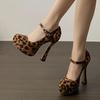 Liyke Весна Осень Сексуальный Леопардовый Принт Женские Туфли на Платформе Высоком Каблуке Шпильке Сандалии Модные Туфли с Ремешком на Пряжке для Вечеринки Стриптиза Туфли-лодочки