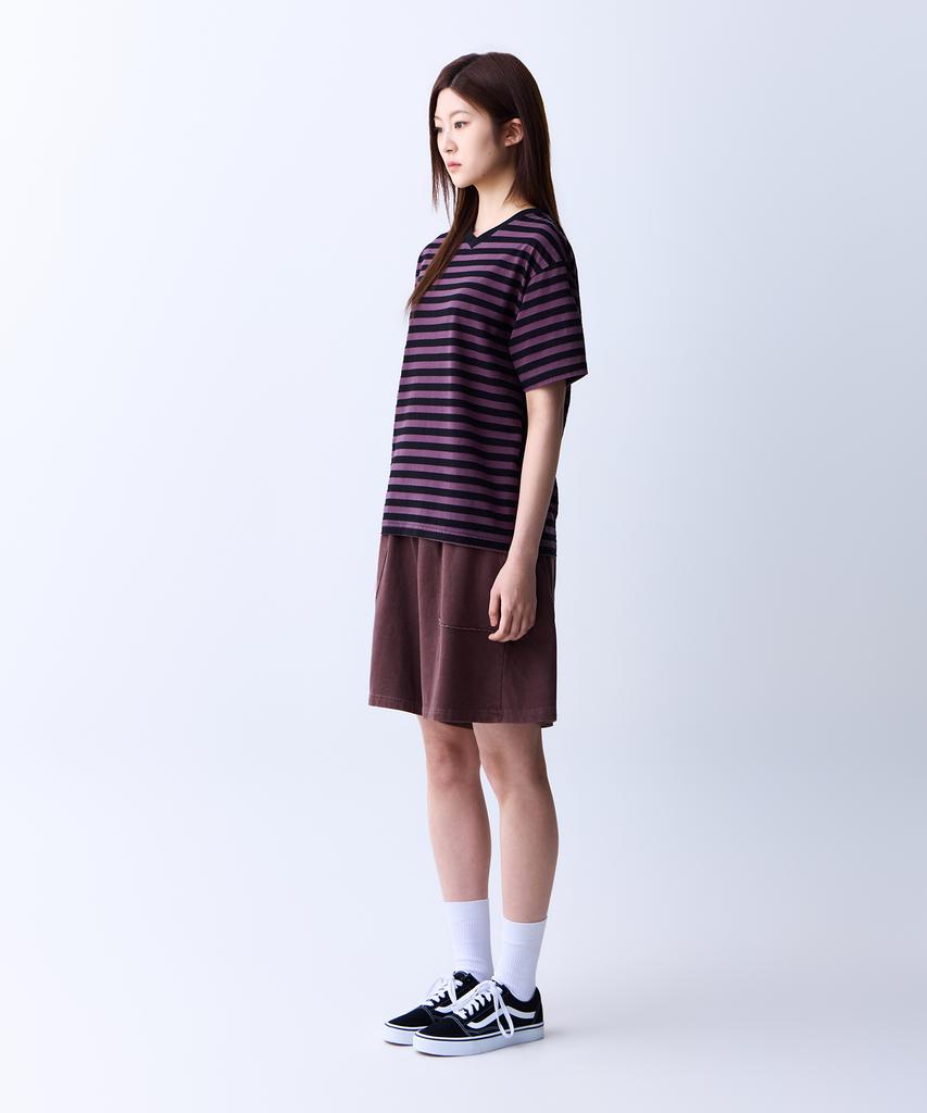 ADERNM Cut-Out Pocket Pigment Bermuda Sweat Shorts (Brown)