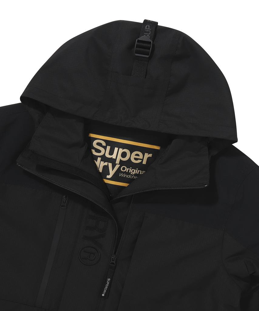 Куртка-ветровка Superdry Signature Черная