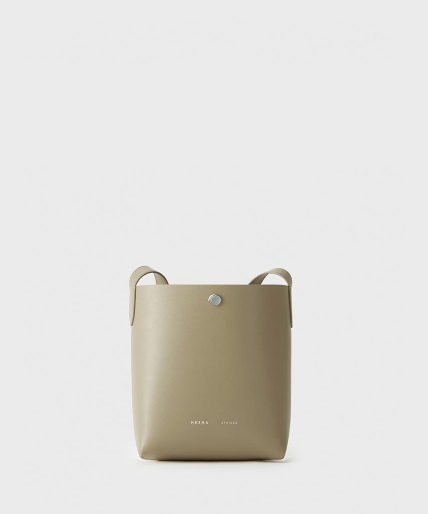 Herma Small Cabas Shoulder Bag Ecru