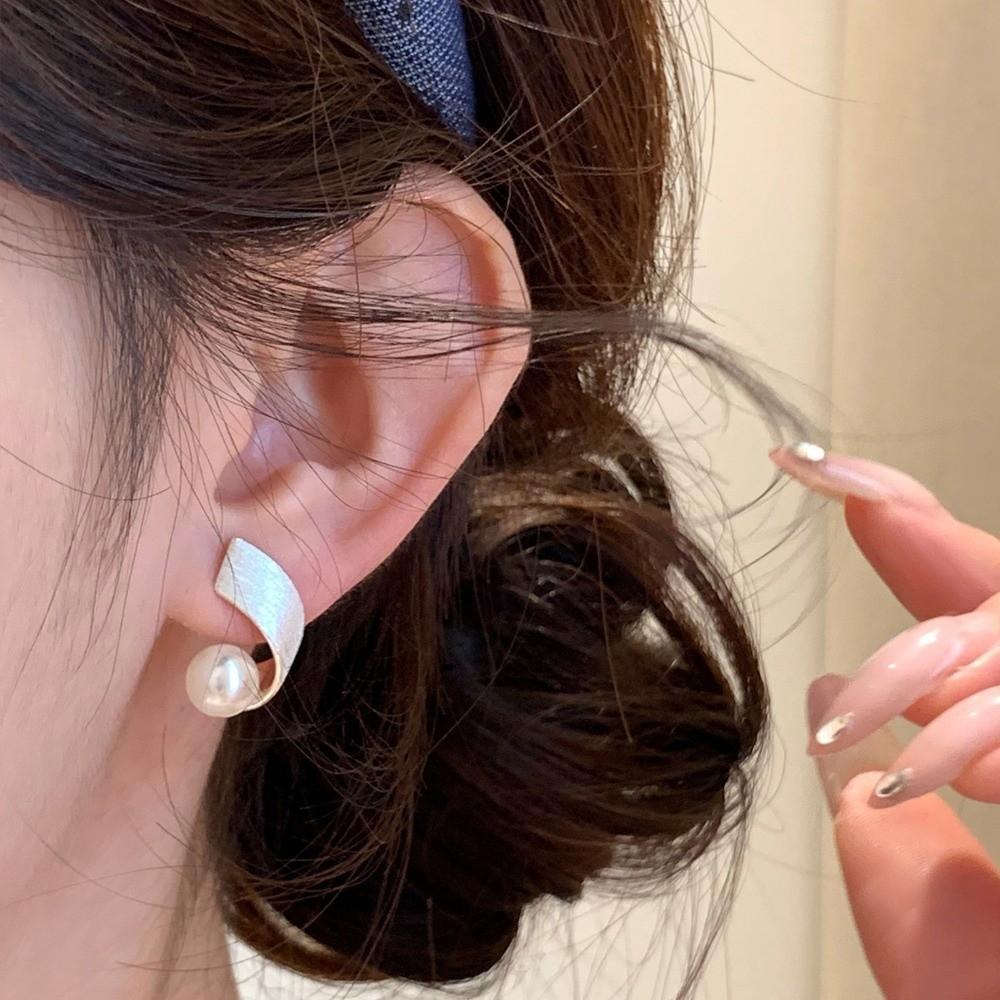 Minimalist Style Brushed Spiral Earrings Hypoallergenic Geometric Twisted Earring Formal Dinner