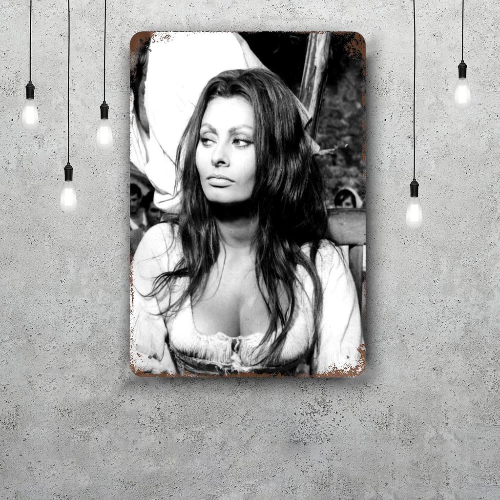 sophia loren Vintage Metal Tin Signs Posters Decor Retro Metal Plaque Wall Art Decor for Garage Bar