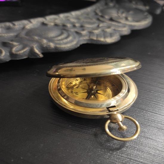 Латунный кнопочный карманный компас Полировка латуни 5,08 см