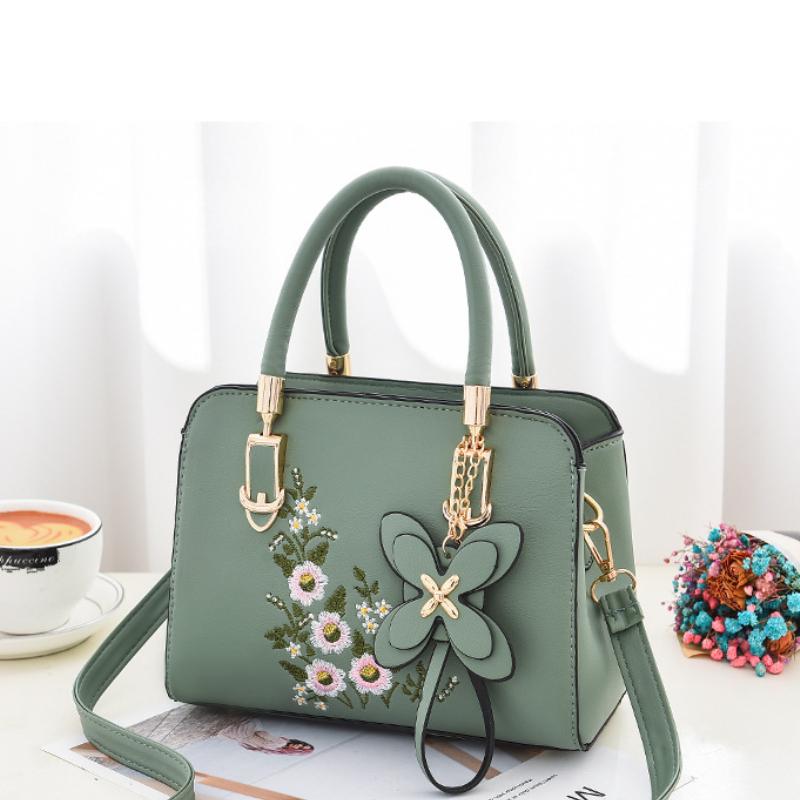 High Beauty Value Fashion Embroidery Embroidered Handbag New Single Shoulder Shoulder Bag