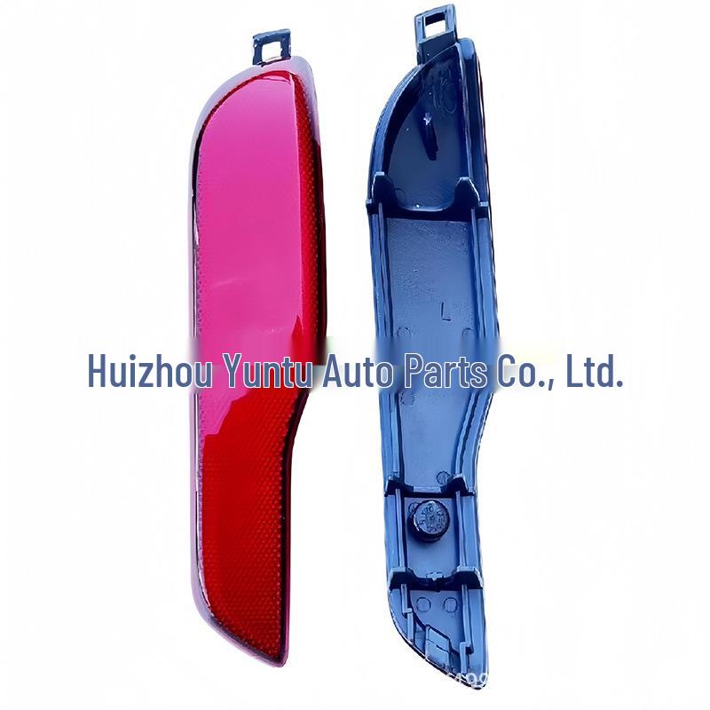 Chrysler 300C Rear Bumper Lights (Left & Right) 15-18 Models, Part Numbers 68213444AB & 68213445AB