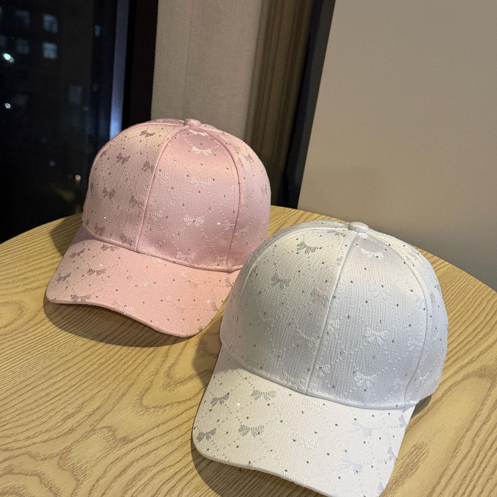 2026Embroidered and rhinestone-studded fashionable Korean-style sweet versatile women's outdoor casual sun-protective baseball cap