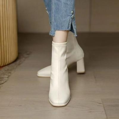 Сапоги на высоком толстом каблуке белые короткие сапоги женские осенние новые тонкие сапоги женские задняя молния квадратный носок выглядят стройнящими