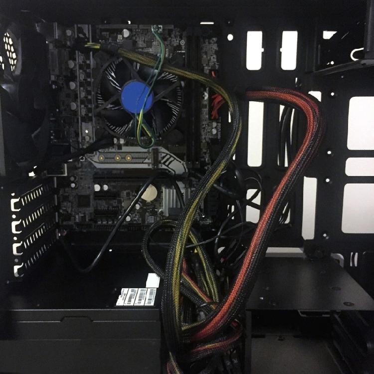Y-образный разветвитель питания SATA 15Pin с большими/маленькими 4-контактными разъемами для серверов, рабочих станций, комплектов