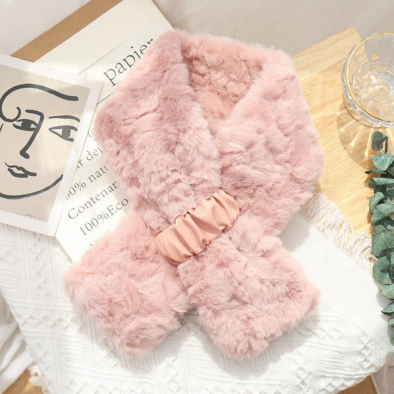 Autumn and winter warm plush scarf women's embossed leather strip, three-dimensional cross-thickened faux fur reed rabbit fur scarf, versatile for all