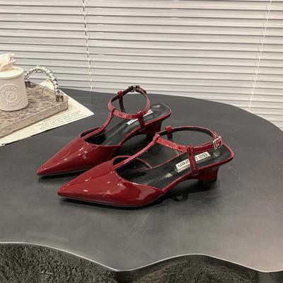 Весна 2025 Мода Остроносые Т-образные Босоножки-клинки Женская Обувь Слипоны Верх из регенерированной кожи Удобный дизайн каблука