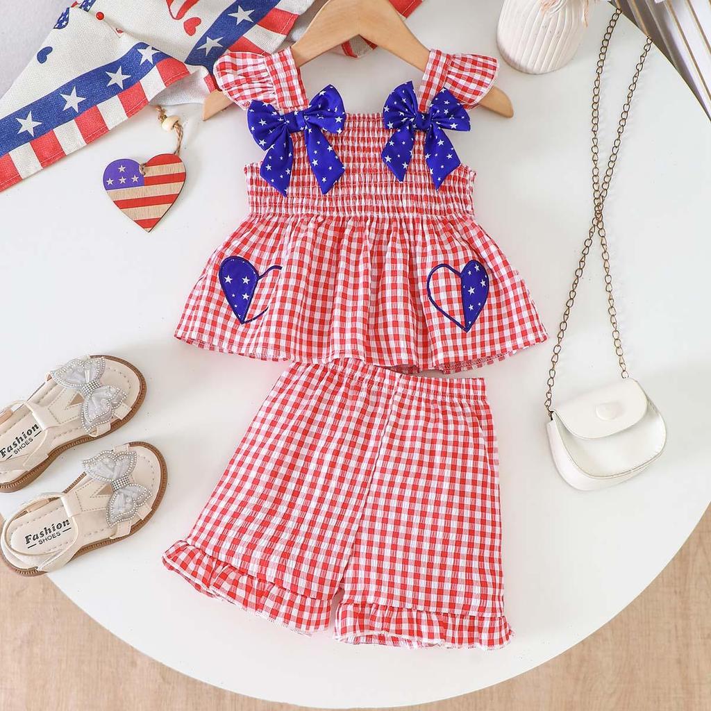Hot Selling Patriotic Infant Girls Clothing Set Star Bow Fly Sleeve Top Plaid Shorts 2 Piece Outfit With Heart Embroidery For 0 3 Years Old Daily Wear