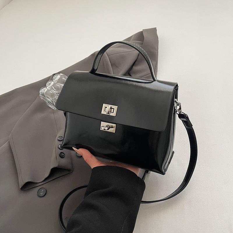 Сумка-тоут премиум-текстуры в стиле ретро, женская, новая коллекция 2025, маленькая квадратная сумка-мессенджер, популярная универсальная текстурная сумка на плечо