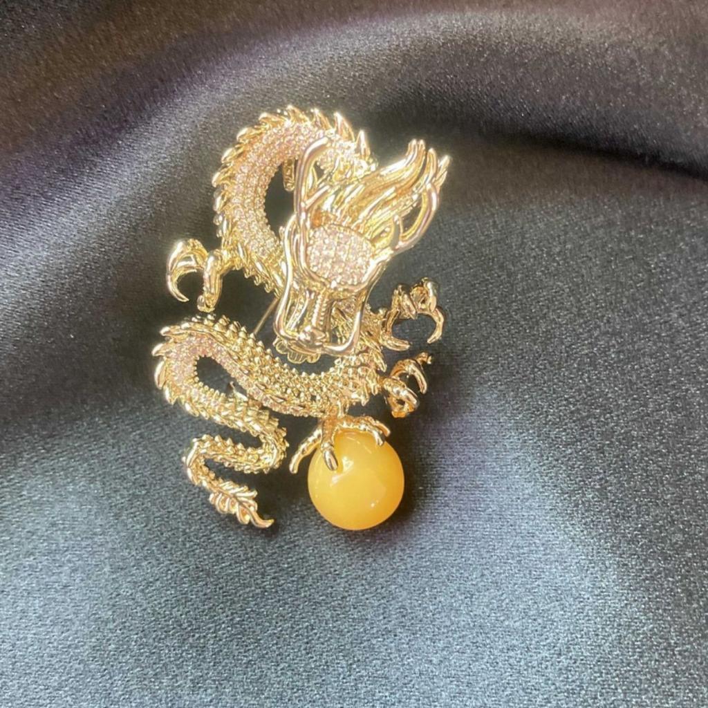 Легкая роскошная брошь высокого класса в форме дракона со знаком зодиака для мужского костюма, брошь для женского пальто