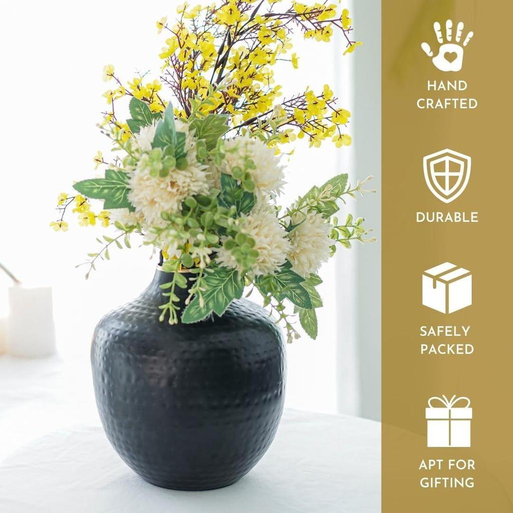 Metal Hammered Bud Round Shape Vase for Home Decor Decoratives for Indoor Outdoor Living Room Balcony