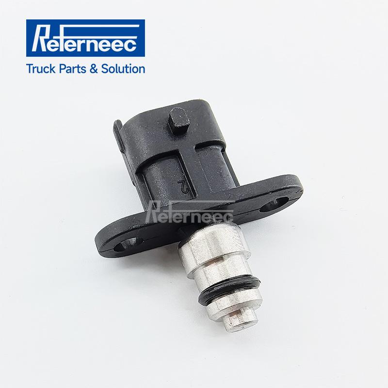REFERNEEC Truck Parts Temperature Sensor 21390063 7421390063 4906271 04906271