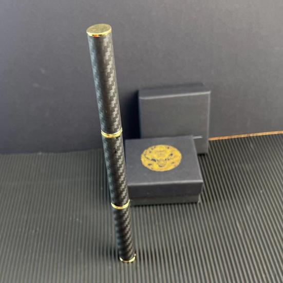 Магнитная палочка для снятия стресса из углеродного волокна, трехсекционная игрушка-фиджет-палка, портативная ручка-фиджет