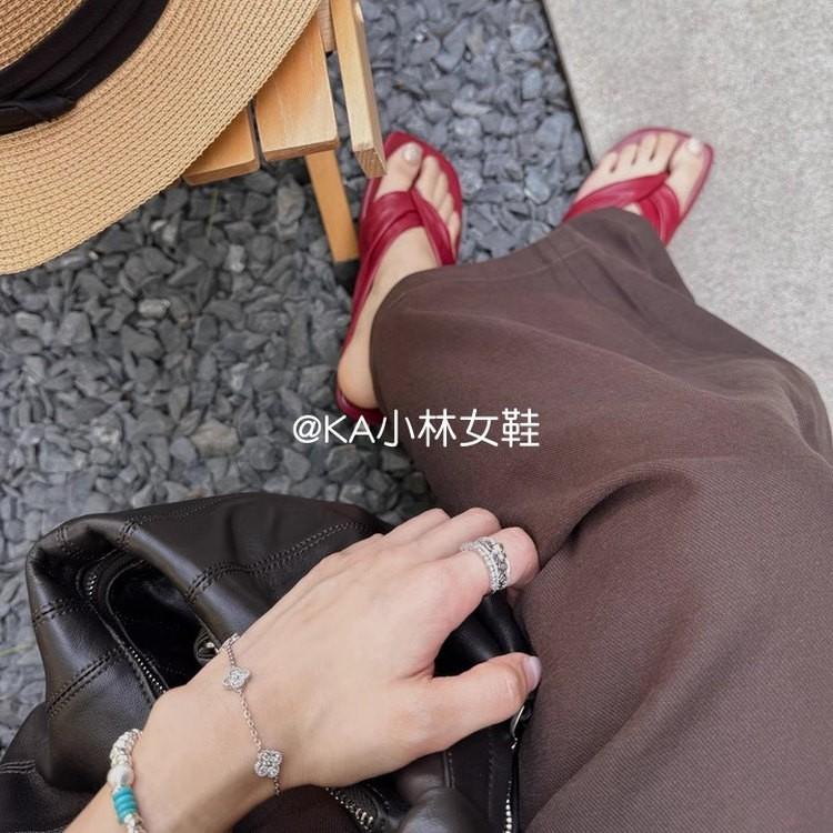 Lan Cabinet, Women's Shoes Niche Design Retro Pinch-on Flip-flops Shoes Women's Summer Wear Toe-on Cool Slippers Women's Flat Bottom