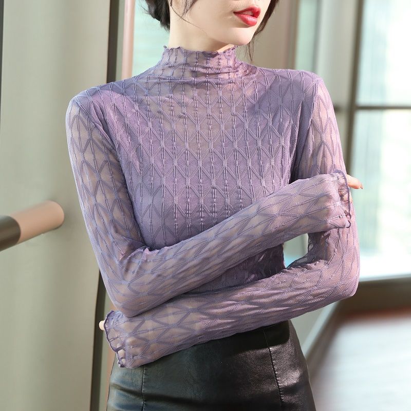 Кружевная нижняя рубашка с длинными рукавами. Тонкая весенне-осенняя верхняя одежда. Универсальное покрытие и облегающий крой.