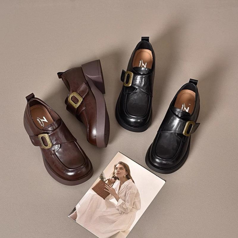 Ретро Маллард маленькие кожаные туфли женские 2025 осень новые в британском стиле на толстом каблуке лоферы с французской пряжкой-ремнем одинарные туфли
